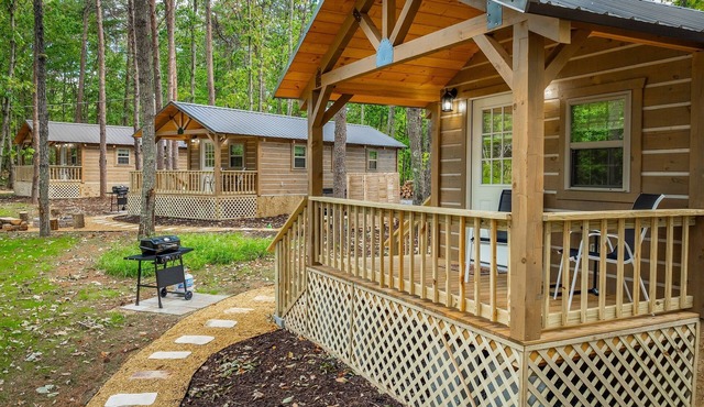 Wildwood Cabins Retreat: Three Cabins. One Private Mountain Escape (Sleeps 6–12)
