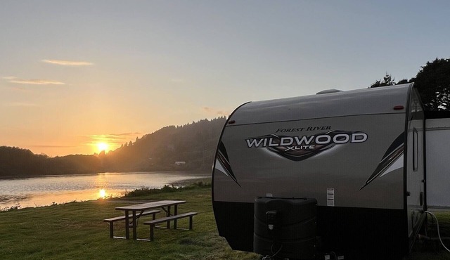 Wildwood glamping rv - Site #72