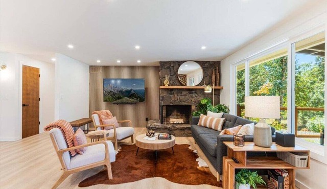 Wilfern Ranch: Lux New Mid-Century Modern Home