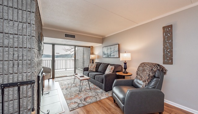 Will O' The Wisp: 201B One Bedroom/One Bath