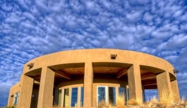 *WILL TAKE YOUR BREATH AWAY* 360 Degree Views of Abiquiu Lake & Ghost Ranch