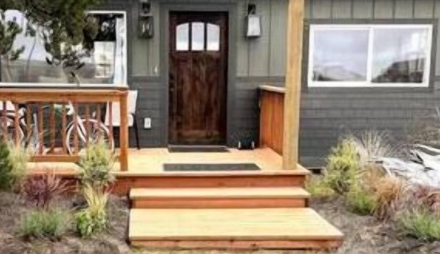 WILLAPA HOUSE - Coastal Getaway Walk to Marina Crabbing