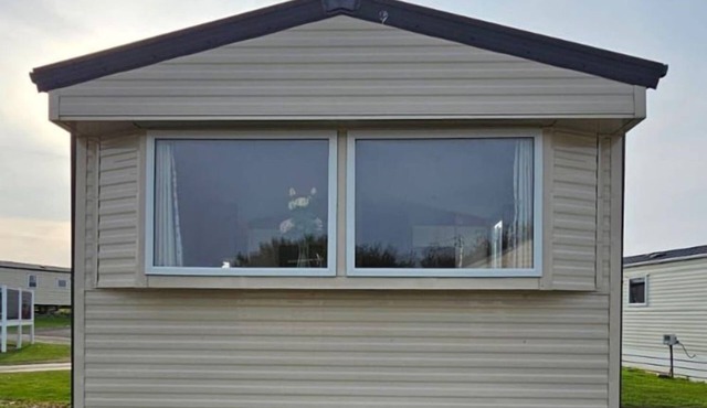 Willerby Seasons: 3BR Caravan