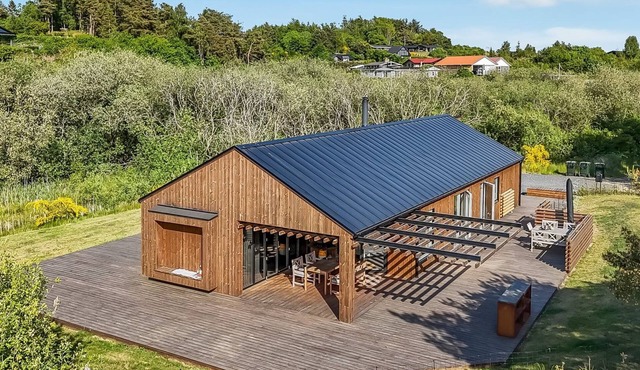 "Willi" - 600m from the sea by Interhome