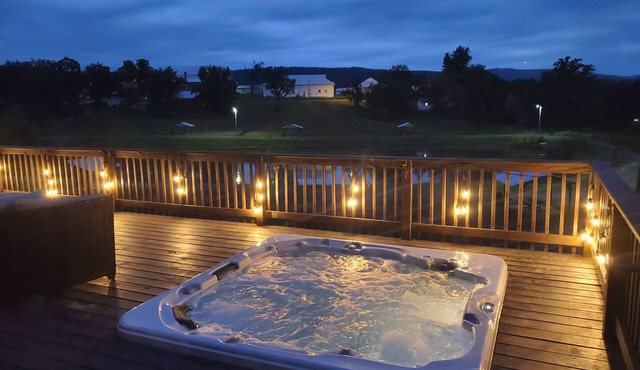 William's Catch at Racoon Springs - 16+ Guests