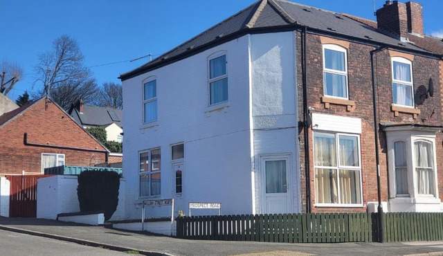 William Street North