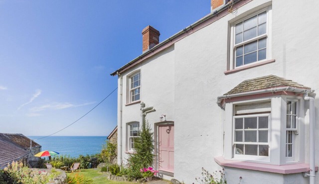 Williams Cottage - Two Bedroom House, Sleeps 4