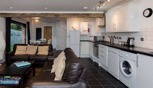 Willow Barn - Fernhill Farm