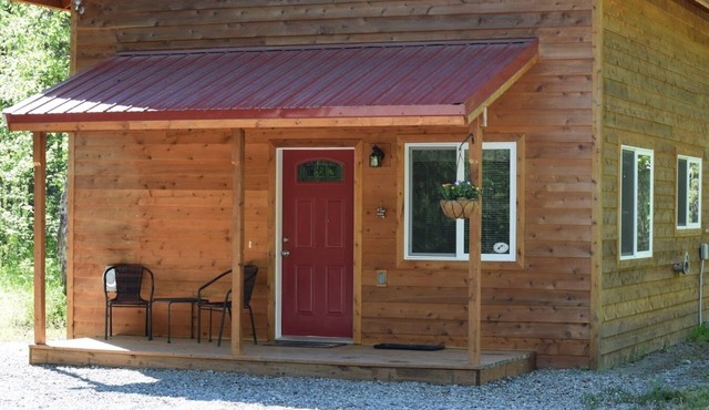 Willow Cabin Family Ensuite with shower
