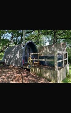 Willow Cabin & Hot Tub