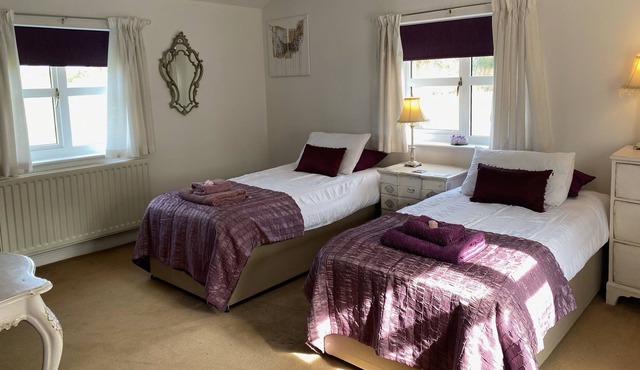 Willow cottage beautifully appointed.