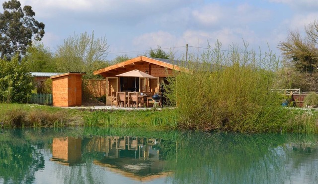 Willow Lodge at Welhams Meadow