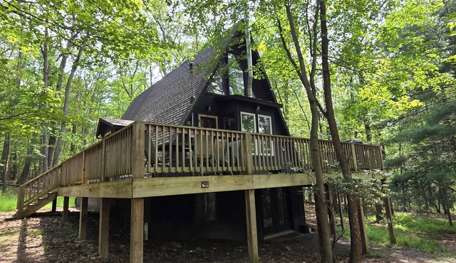 Willow Retreat | Cozy 3BR A-Frame w/Hot Tub & Lake Access