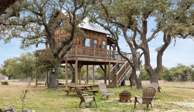 Willow Sky Ranch - Pool | Hot Tub | Fire Pit - Sleeps 18