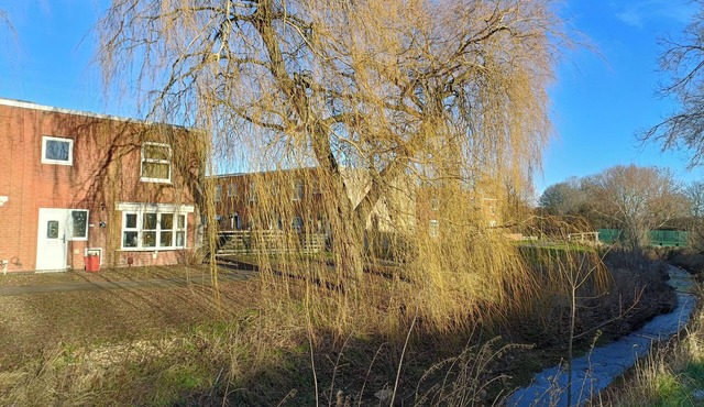 Willow View nPeaceful country cottage style 3 bed home with riverside views