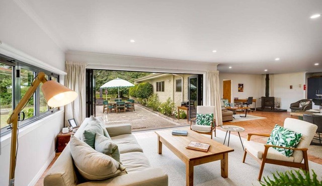 Willowbank Guest House