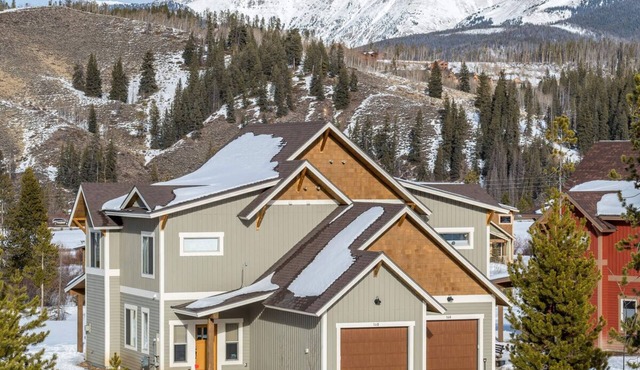 Willows at Grand Park 160 | Trails out Your Door | Bubbling Private Hot Tub