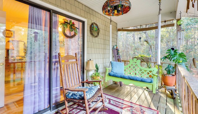 Wilmington Getaway Near Carolina Beach Boardwalk!