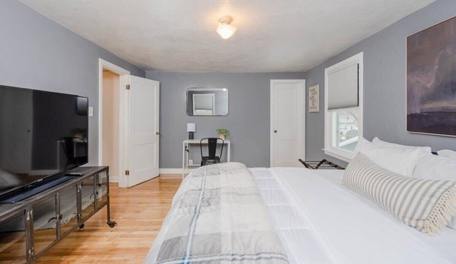 Wilson Street Abode - 3 bedroom Corporate Rental