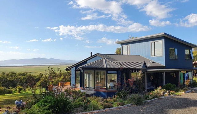 Wilsons Prom: secluded home with stunning views