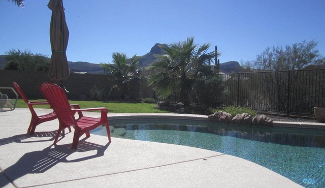 Wind Swept - Private Pool At The Base Of Sombreo Peak.