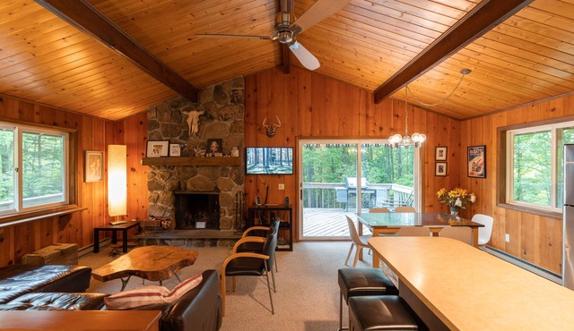 Windham Immaculate Ski Chalet w/nSecluded Fire Pit Available 25/26 Ski Season!