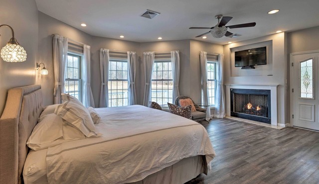 'Windham Manor' on 45 Acres - 5 Mi. to Ski Resort!