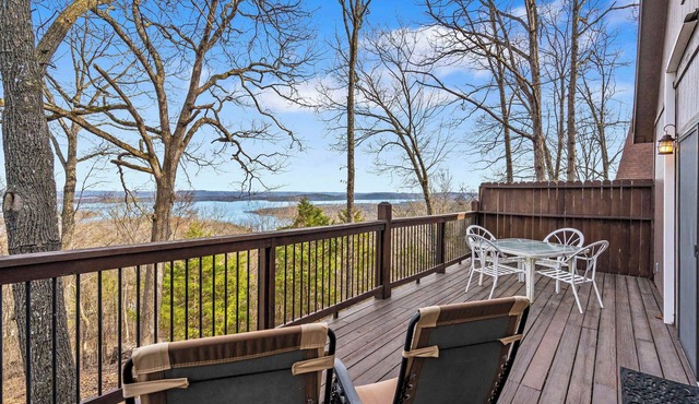 Windjammer Cottage - Branson