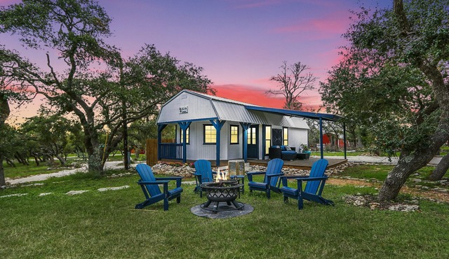 Windmill Ranch - Stardust Cottage I Fire pit, Hot tub