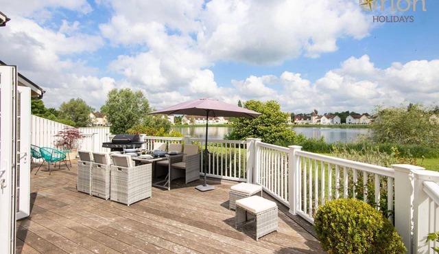 Windrush Lake 20, Summit Lodge (P)