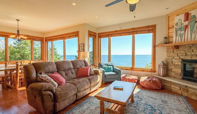 Windsong 608 - Lake Superior - Beaver Bay, MN