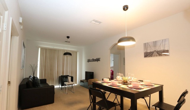 Windsor Palms Condo! Great Rates!