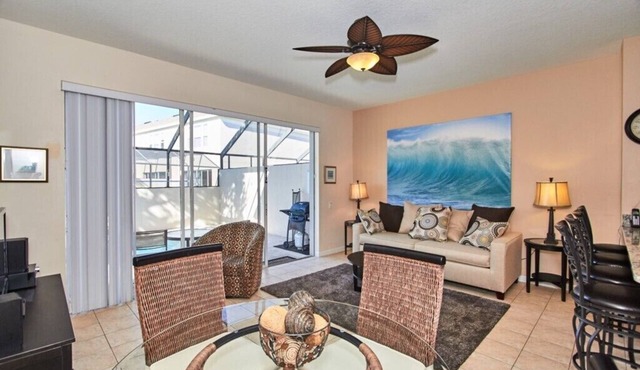 Windsor Palms Townhouse: Private Pool, Resort Amenities, Near Disney