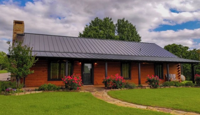 Windwalker elite cabins and events experience tranquility in this 3BDR 2BTH
