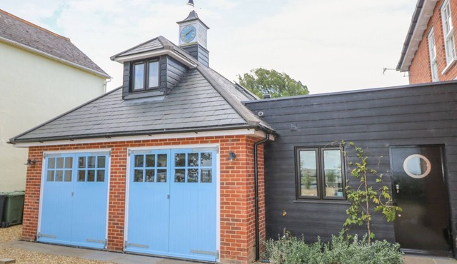 WINDY RIDGE COTTAGE, family friendly, with a garden in Yarmouth