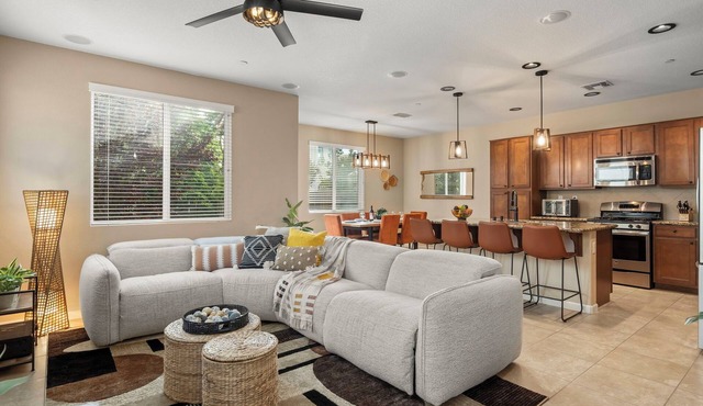 Wine Country Farmhouse with Fire Pit & BBQ near Napa, San Francisco & Sacramento