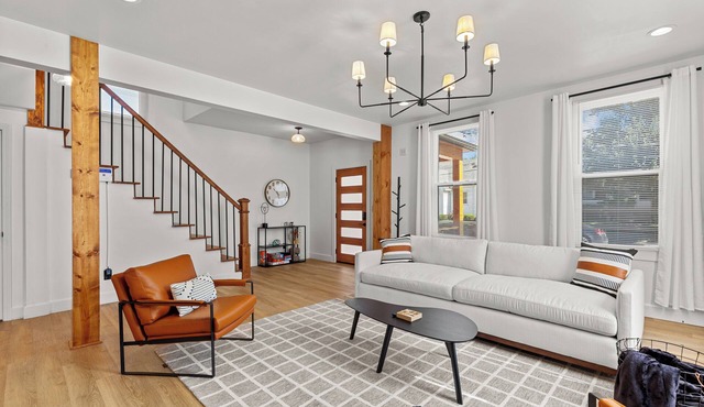 Wine Country Getaway | 3BR Near Hermann Wineries & Katy Trail | Washington MO