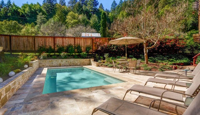 Wine Country Hideaway: 4BR, 2200Sf Home With Swimming Pool and Pickleball area