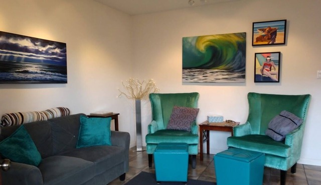 Wine Country Jewel--A Bodega Bayside Bungalow just STEPS from the bay