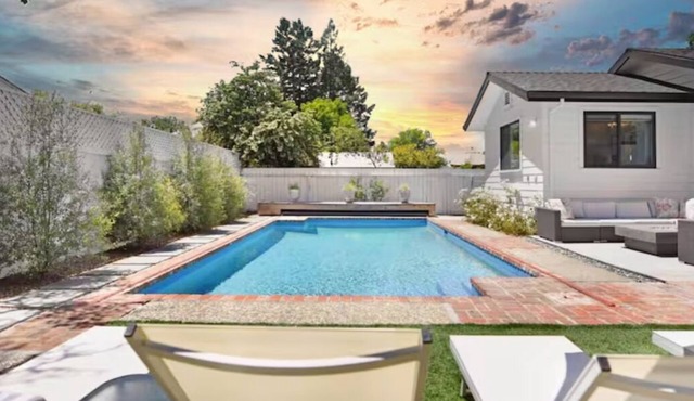 Wine Country Retreat with Heated Pool, Spa, Fire Pit & Game Room