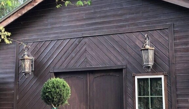 Wine Country Working Wool Sheep Farm Stay; Hay Barn Cottage