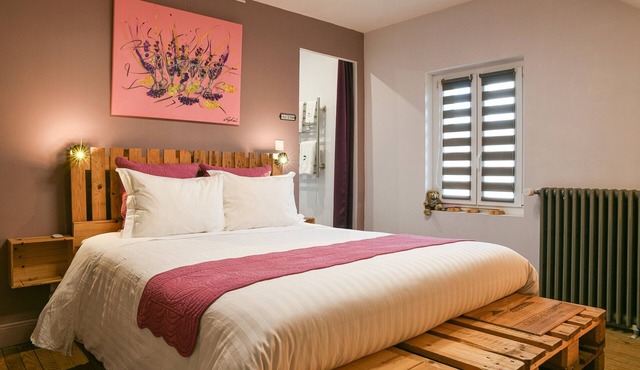 Wine Room Guest Room