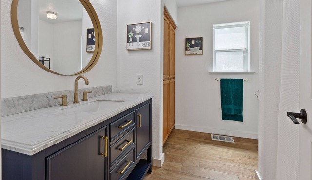 Wine tasting, hiking, fishing, lakes, mountains