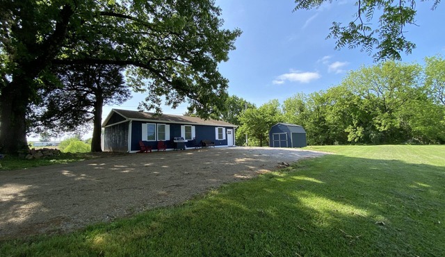 Wine Trail, Cozy Cabin plus hot tub