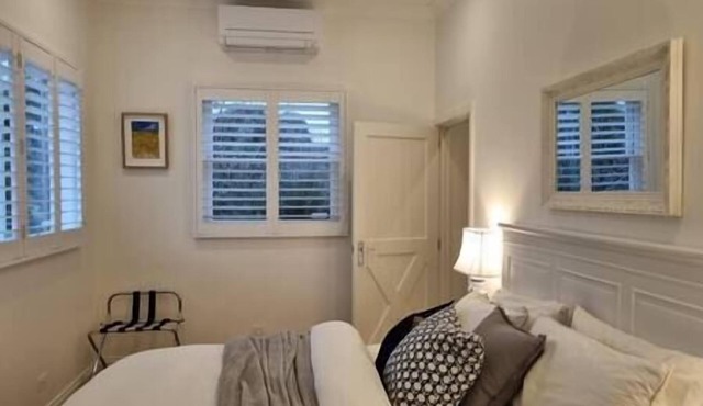 Winemakers Cottage, Winemakers Cottage - vineyard views