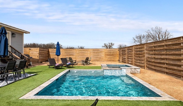 Winery Retreat | Pool | Hot tub | Near Luckenbach