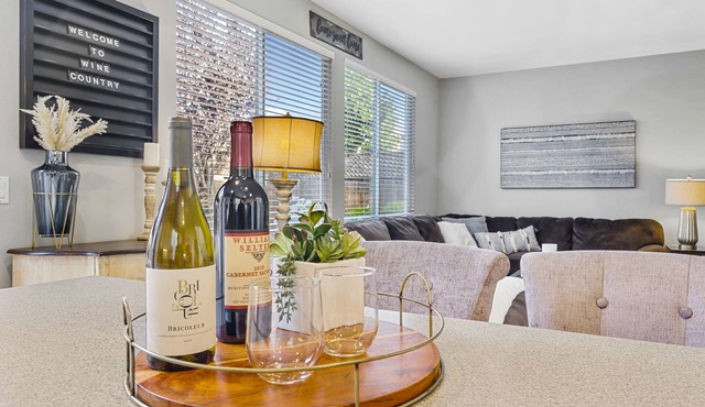 “Winetopia” Windsor Getaway - 39 Exceptional Reviews!