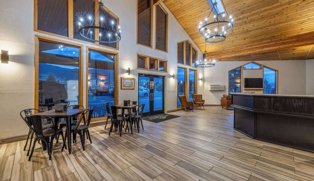 Wingate by Wyndham Butte City Center I-15/I-90