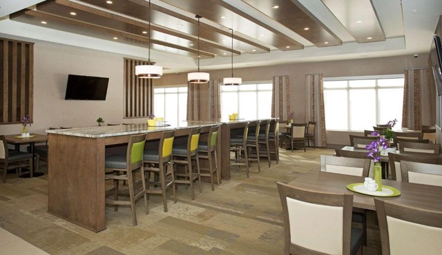 Wingate by Wyndham Calgary Airport