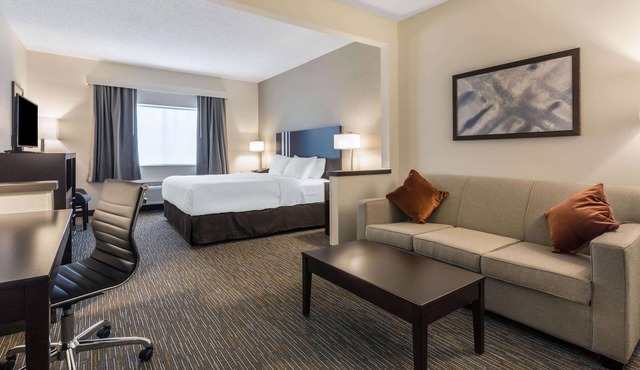 Wingate by Wyndham Gurnee